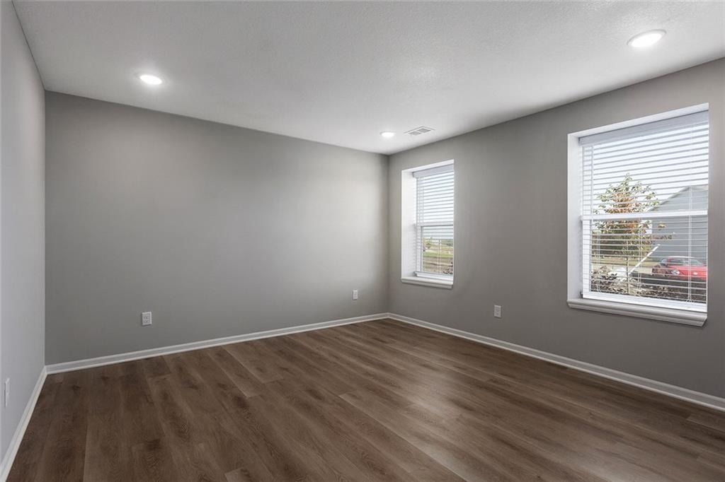 608 Foxglove Lane Raymore, MO 64083 - Photo 23 of 26