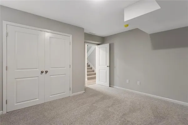 $359,900 | 608 Foxglove Lane, Raymore, MO 64083