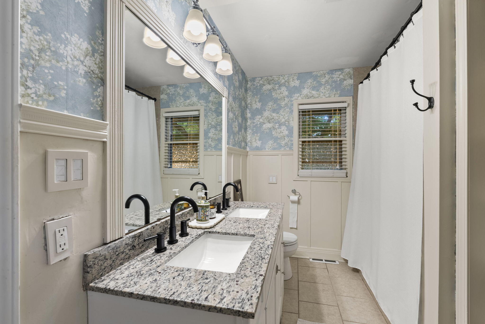 2310 Tulsa Road Lexington, KY 40503 - Photo 9 of 31 13-web-or-mls-DSC03116