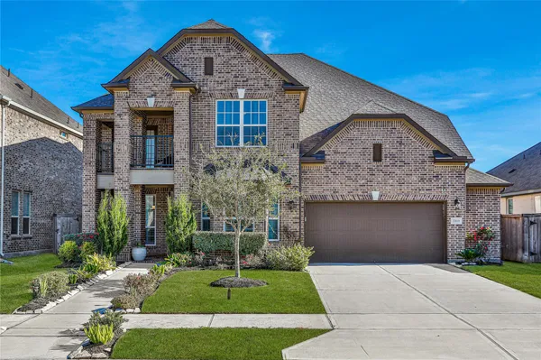 $489,900 | 2310 Ironwood Pass Drive, Missouri City, TX 77459