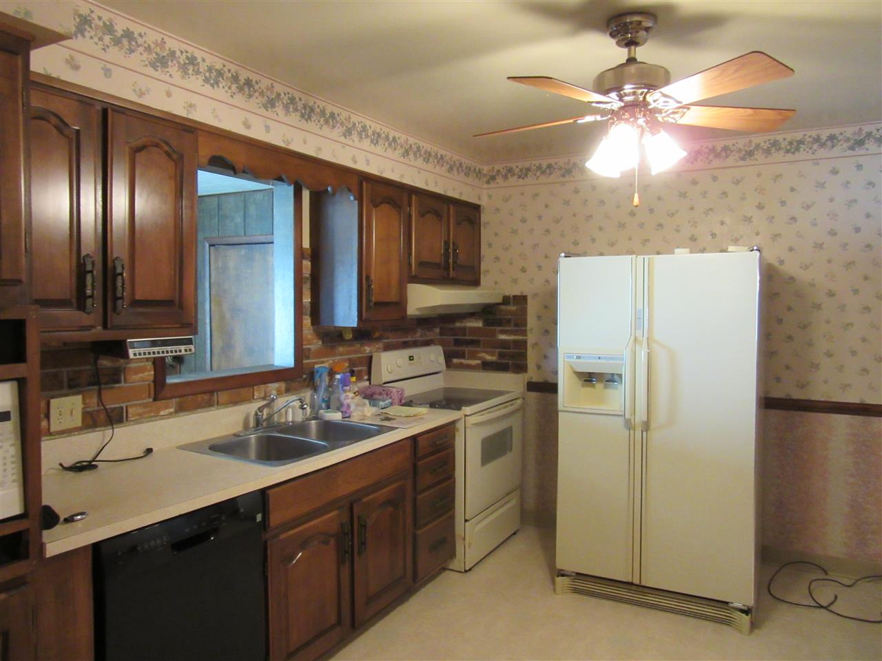 23206 Brick Road South Bend, IN 46628 - Photo 13 of 34