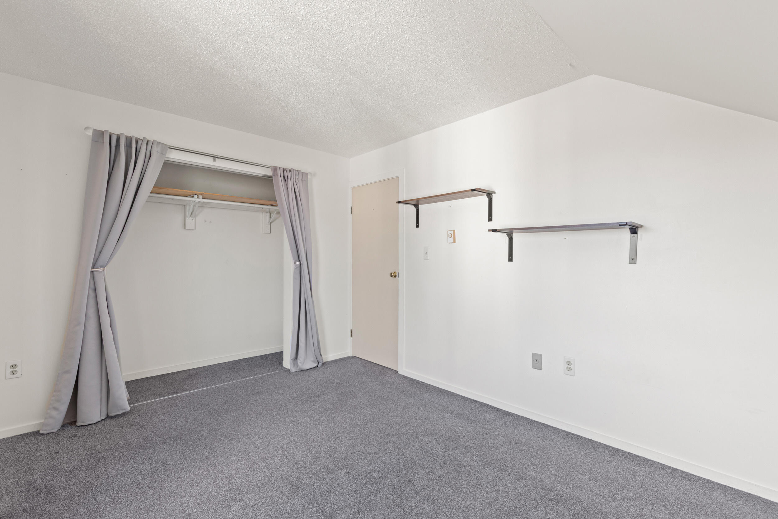 18 Ocean Street, Unit 55 South Portland, ME 04106 - Photo 17 of 25 18 ocean st south portland_013