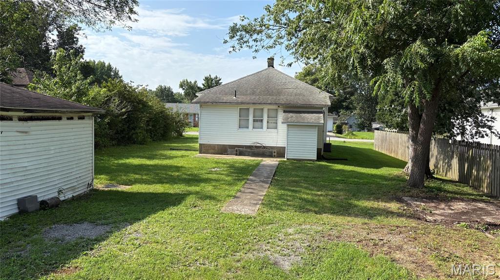 306 West Plum Street Percy, IL 62272 - Photo 2 of 24