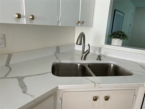 $1,495 | 314 West William Cannon Drive, Unit B RT SIDE, Austin, TX 78745