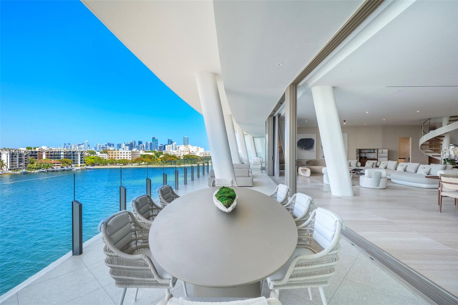 5 Grove Isle Drive, Unit PHS01 Miami, FL 33131 - Photo 7 of 75