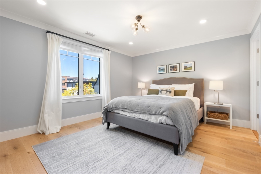 80 Verndale Street, Unit 80 Brookline, MA 02446 - Photo 17 of 28