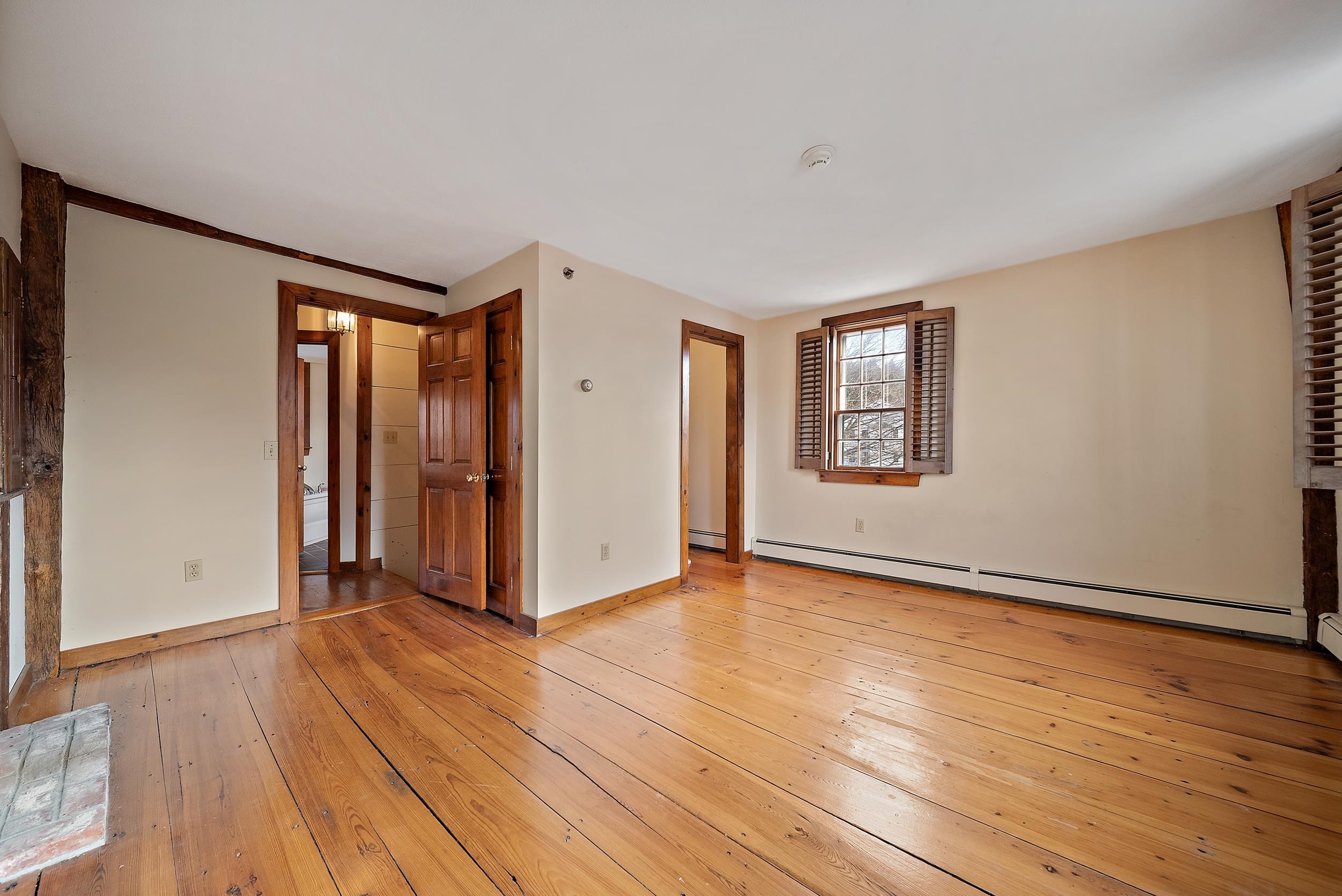 454 Main Street Fremont, NH 03044 - Photo 35 of 58