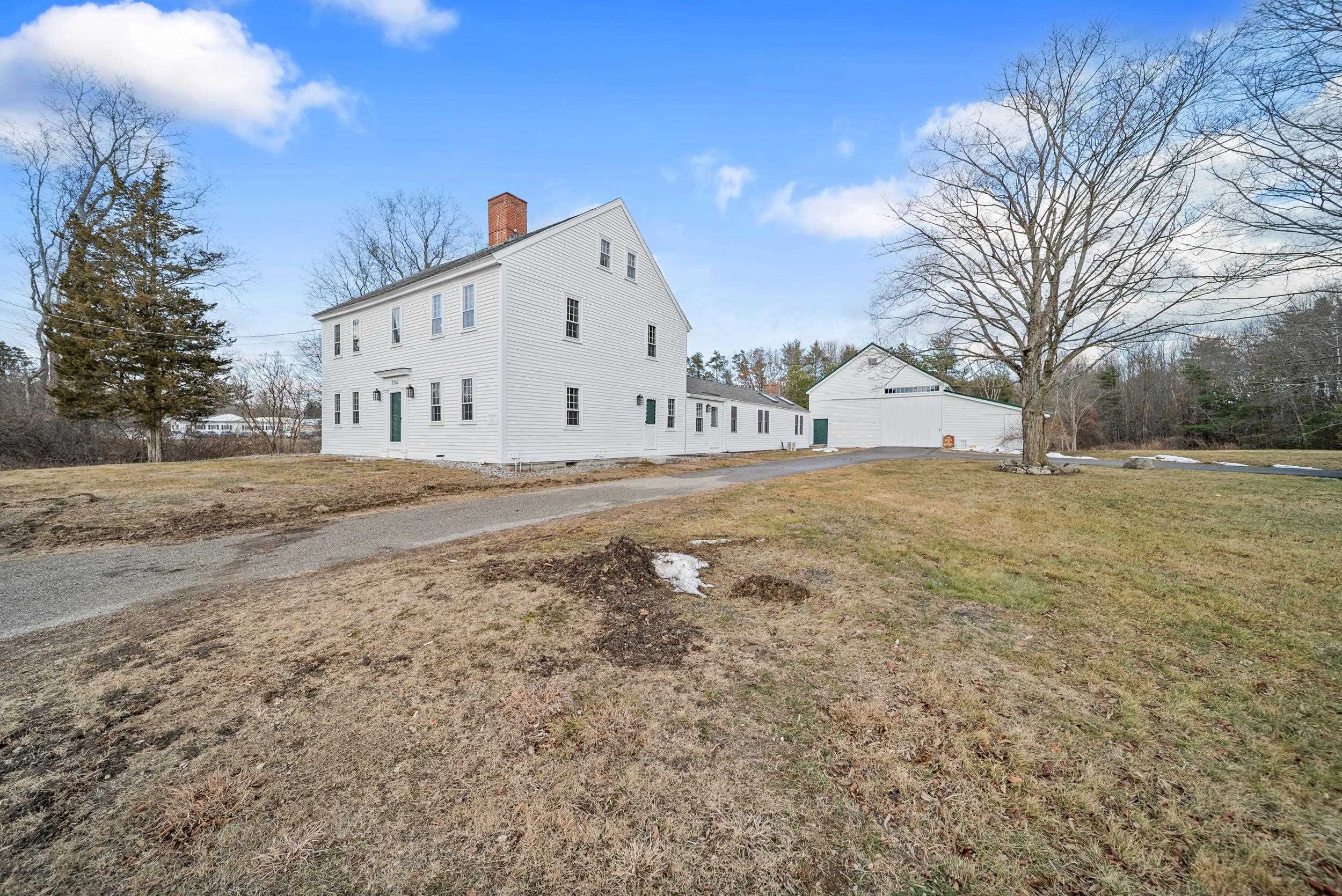 454 Main Street Fremont, NH 03044 - Photo 4 of 58