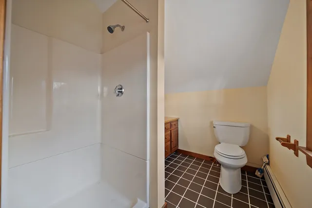 $849,900 | 454 Main Street, Fremont, NH 03044