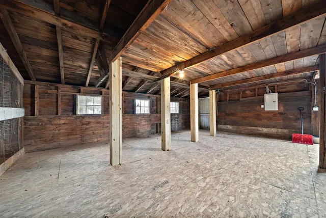 $849,900 | 454 Main Street, Fremont, NH 03044