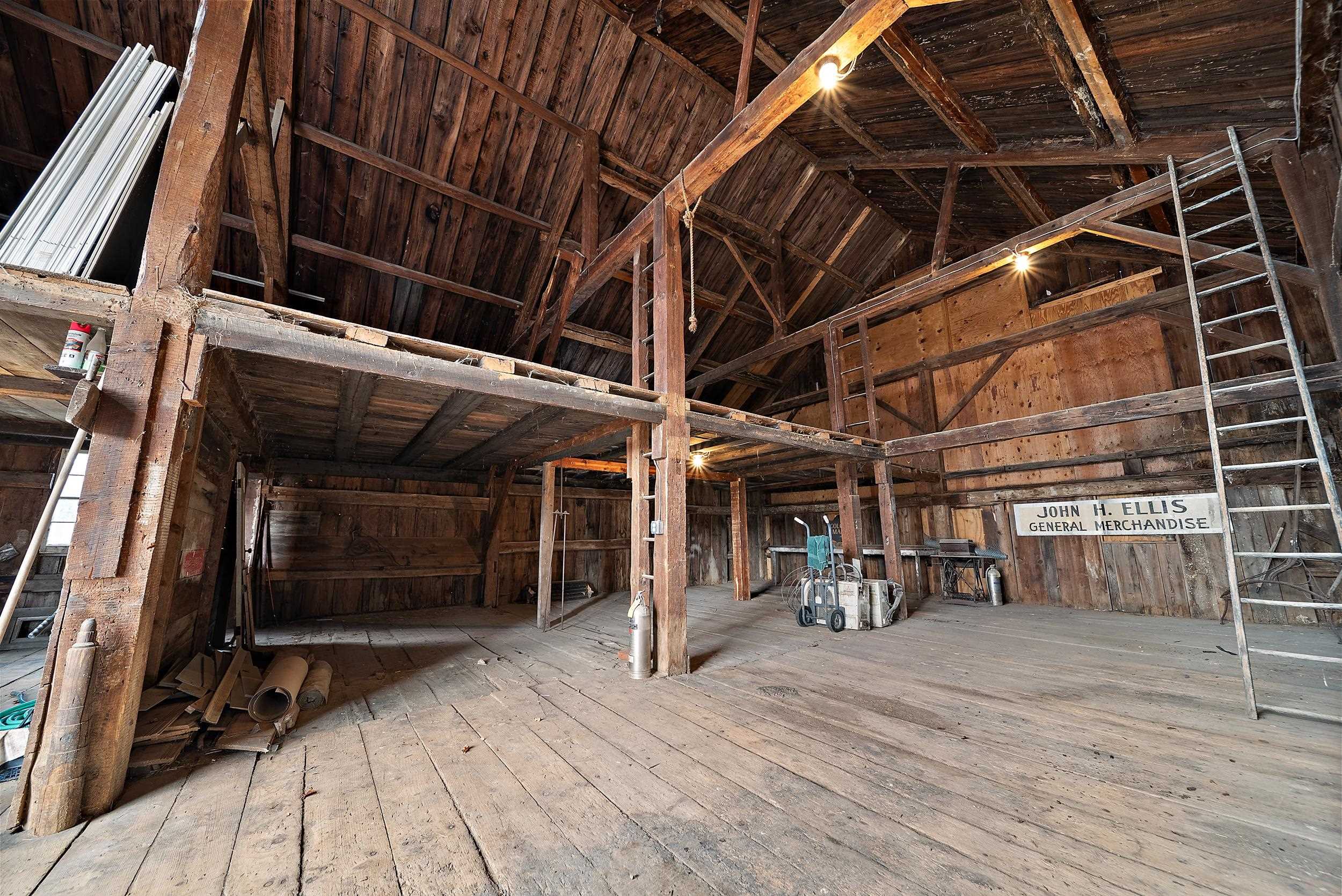 454 Main Street Fremont, NH 03044 - Photo 54 of 58