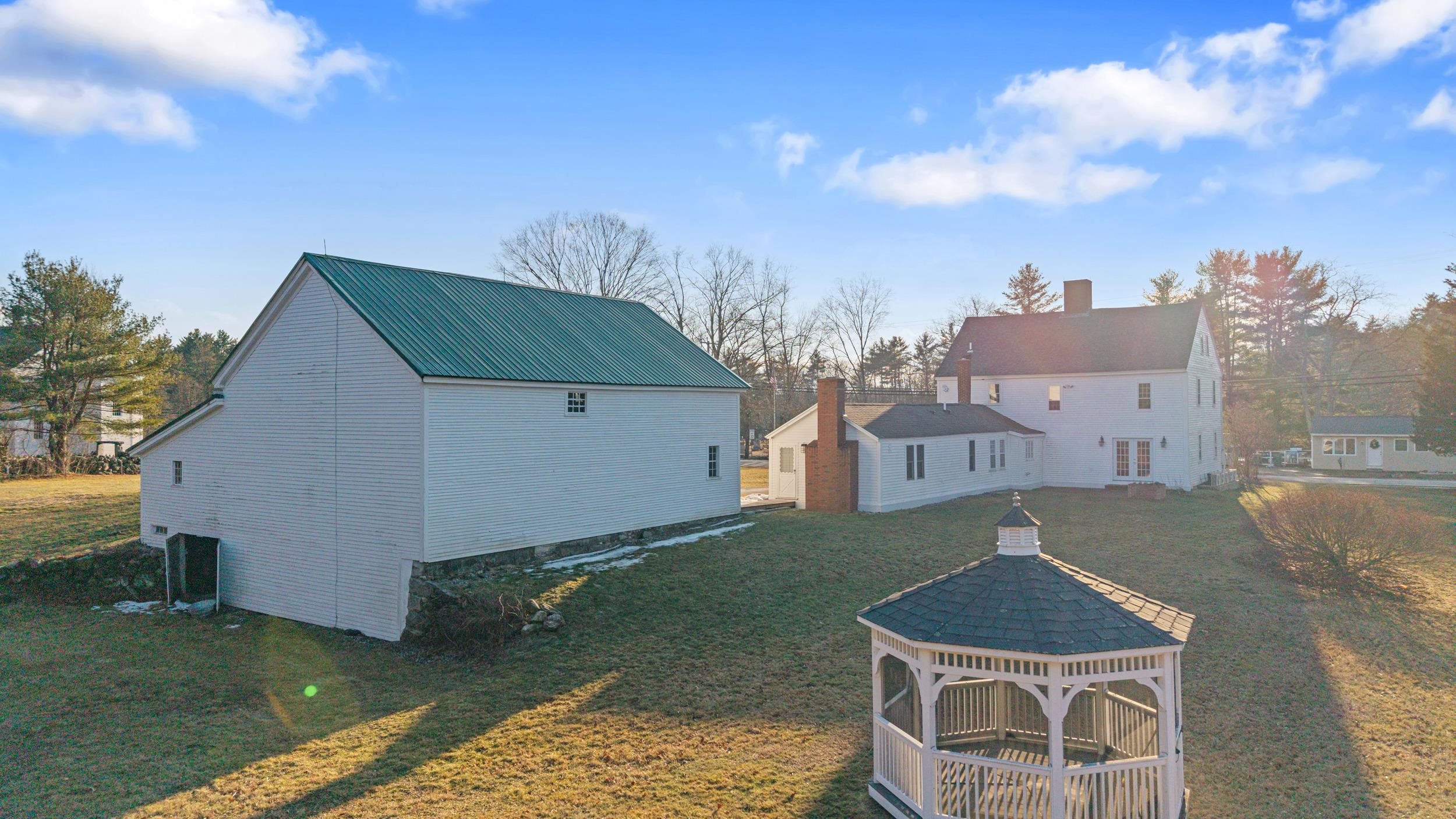 454 Main Street Fremont, NH 03044 - Photo 10 of 58