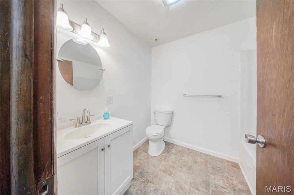 1301 Whitney Lane Rolla, MO 65401 - Photo 18 of 40