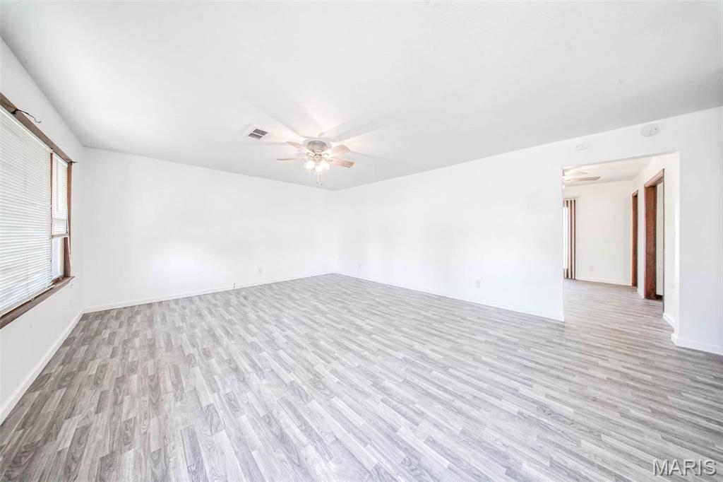 1301 Whitney Lane Rolla, MO 65401 - Photo 2 of 40