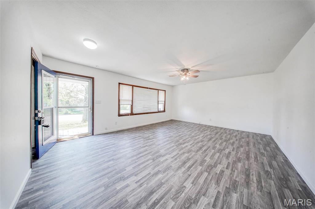 1301 Whitney Lane Rolla, MO 65401 - Photo 5 of 40