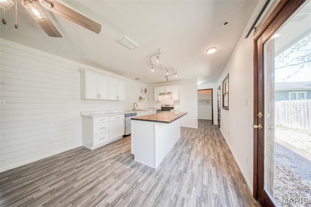 1301 Whitney Lane Rolla, MO 65401 - Photo 8 of 40