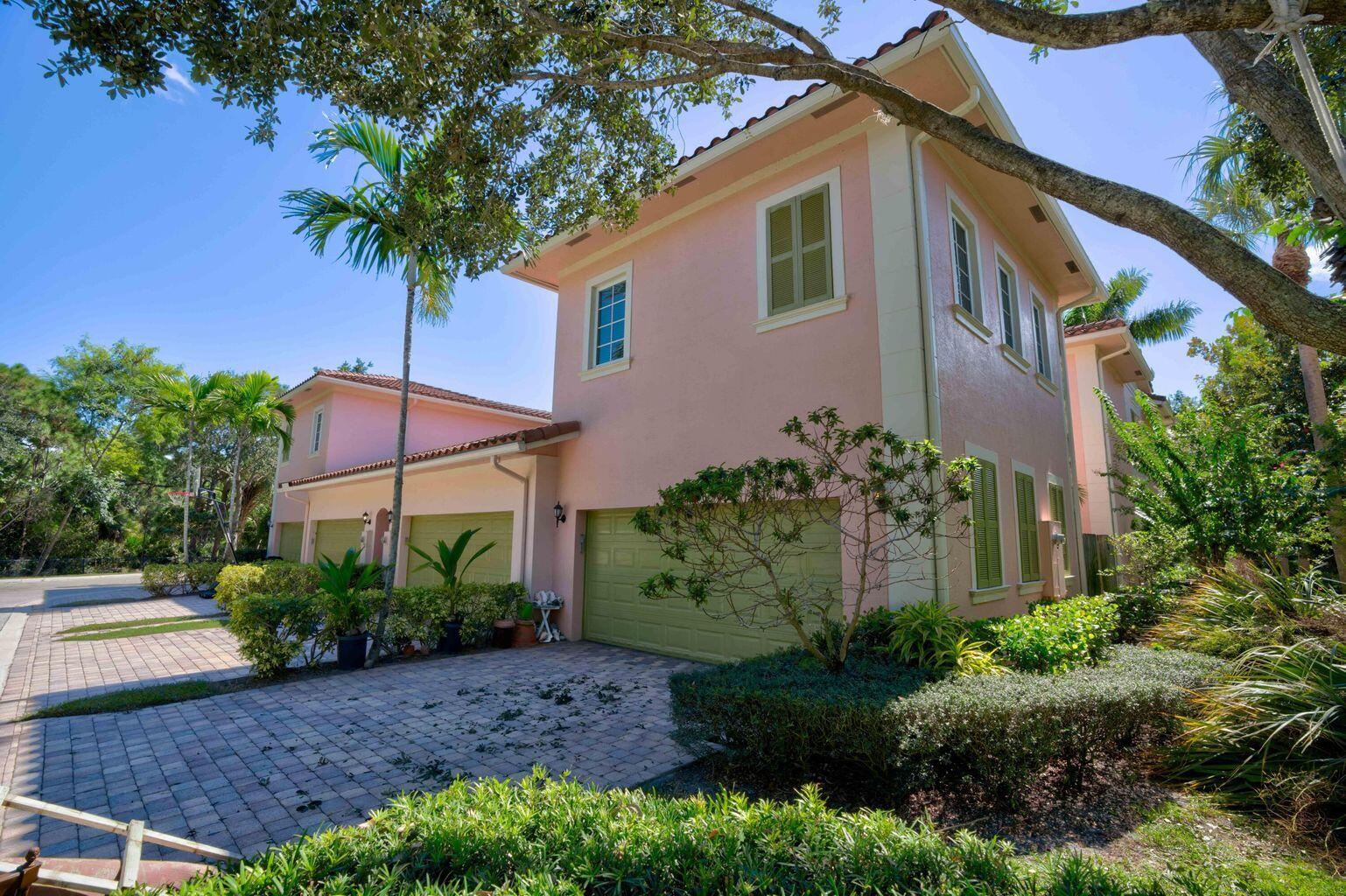 138 Lismore Lane Jupiter, FL 33458 - Photo 12 of 13 garage 138