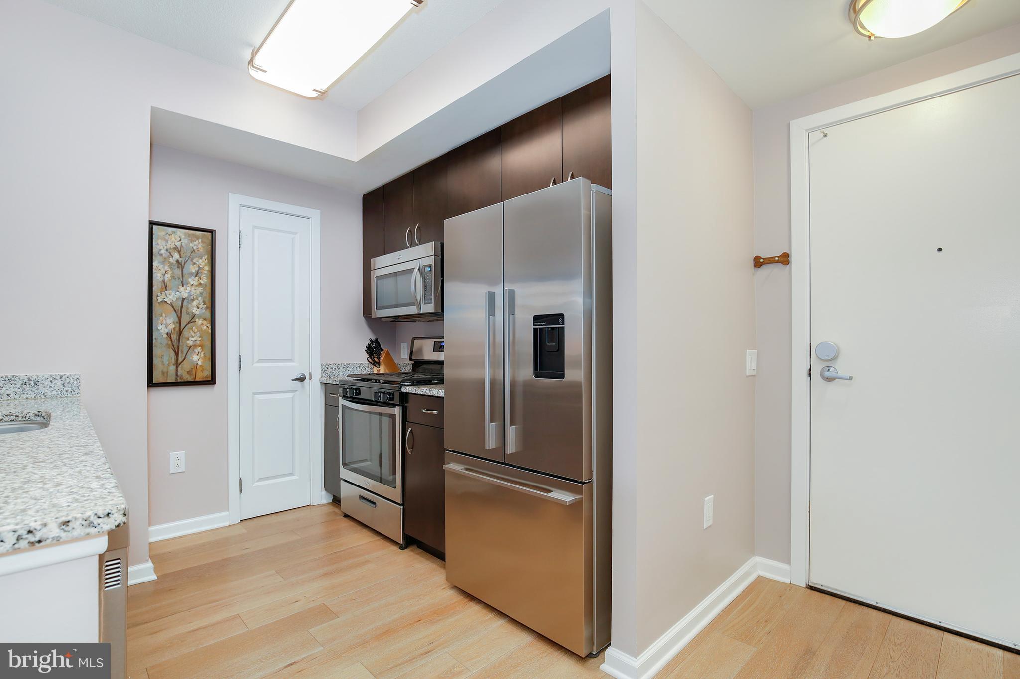 440 L Street Northwest, Unit 811 Washington, DC 20001 - Photo 17 of 43