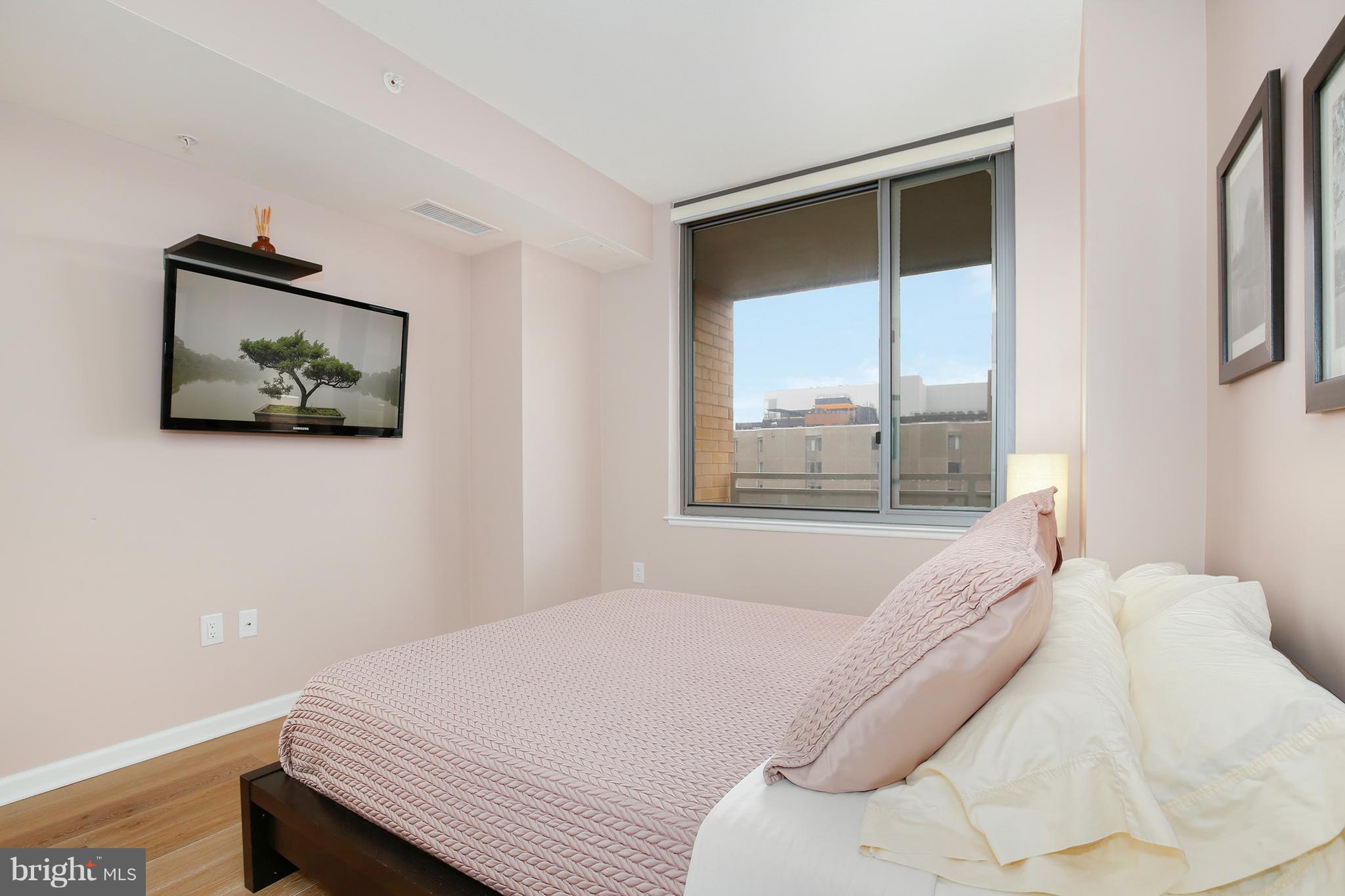 440 L Street Northwest, Unit 811 Washington, DC 20001 - Photo 23 of 43