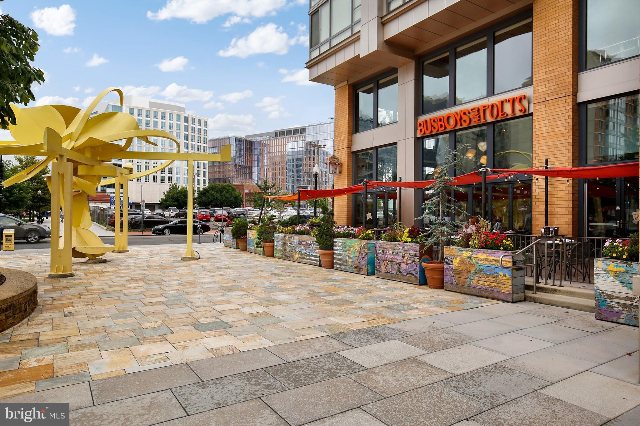440 L Street Northwest, Unit 811 Washington, DC 20001 - Photo 40 of 43