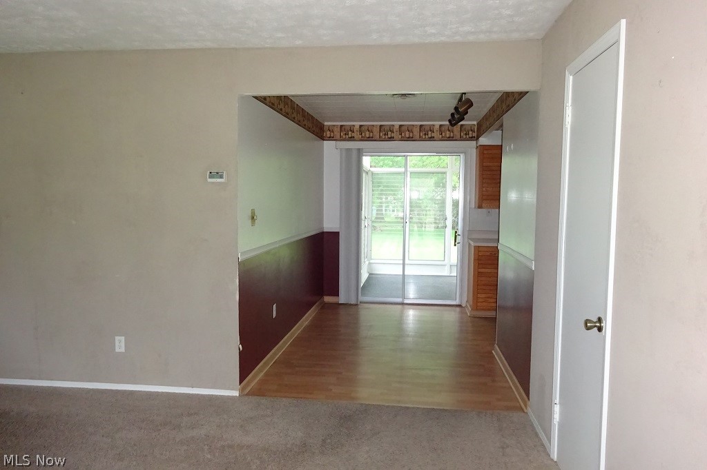 9248 Lynnhaven Road Parma Heights, OH 44130 - Photo 3 of 17