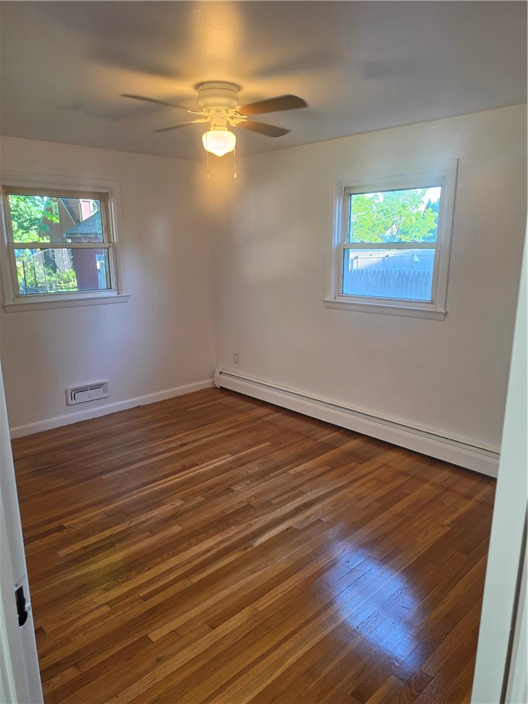 75 Eaton Street Pawtucket, RI 02861 - Photo 9 of 17