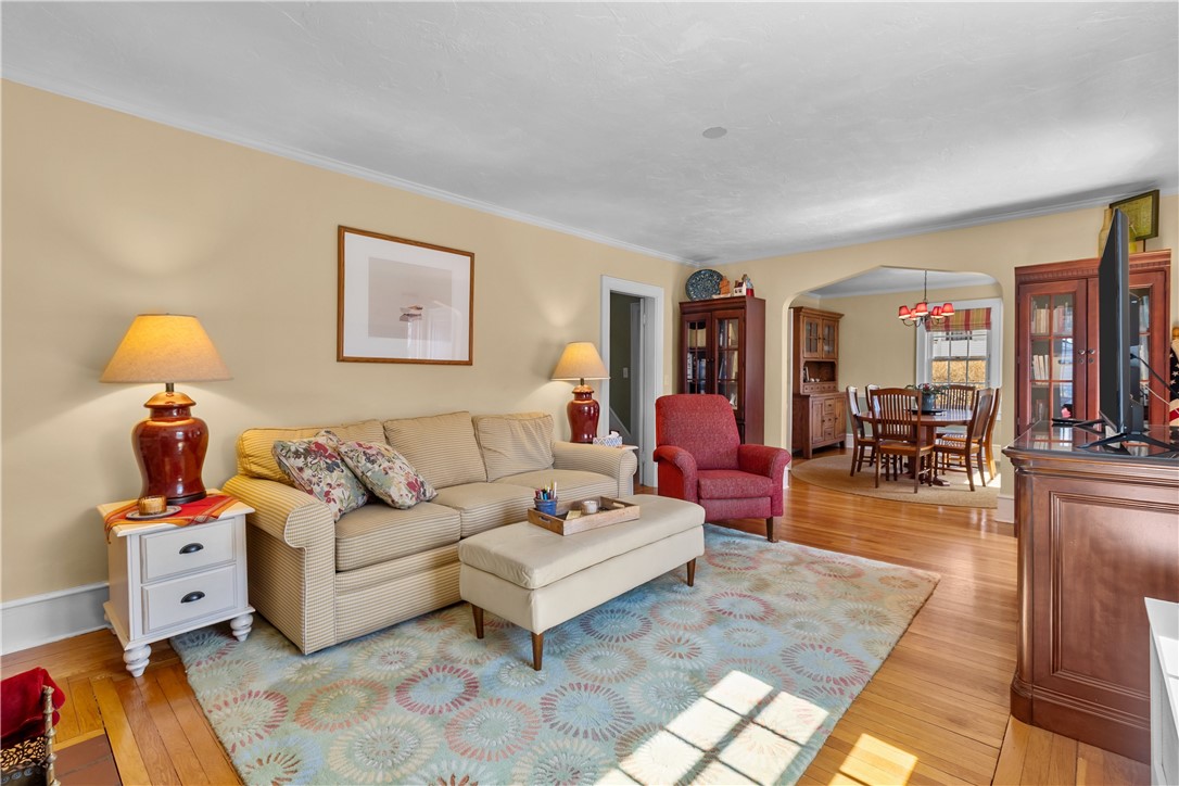 15 Maple Street Warren, RI 02885 - Photo 16 of 48