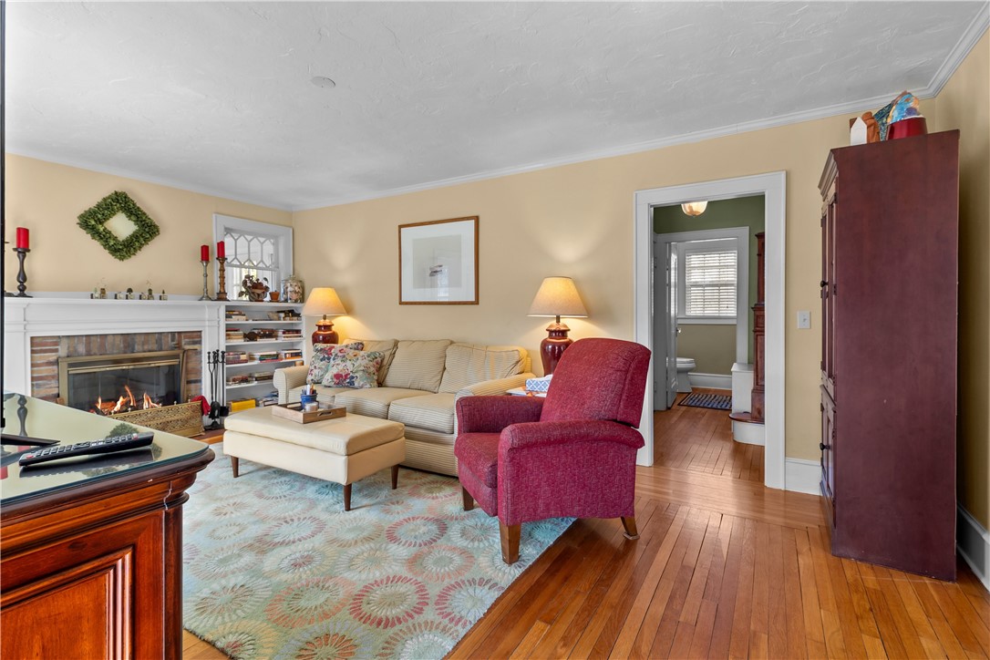 15 Maple Street Warren, RI 02885 - Photo 17 of 48
