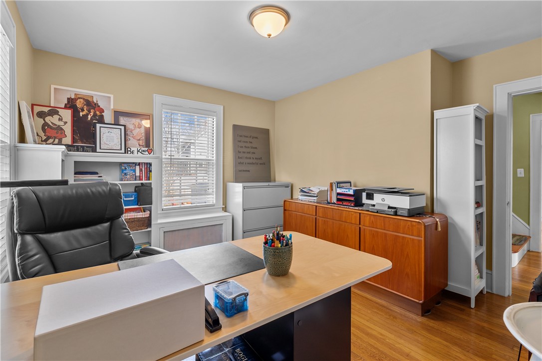 15 Maple Street Warren, RI 02885 - Photo 21 of 48 First floor bedroom/office