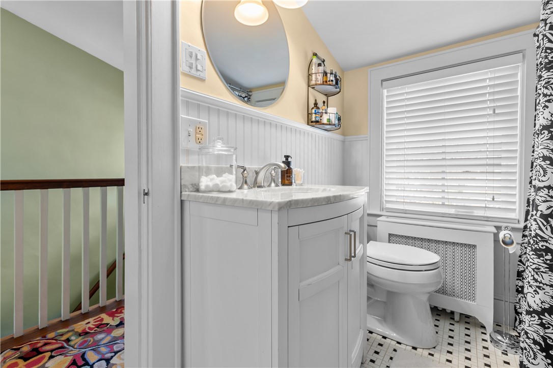 15 Maple Street Warren, RI 02885 - Photo 34 of 48 Full bath second floor