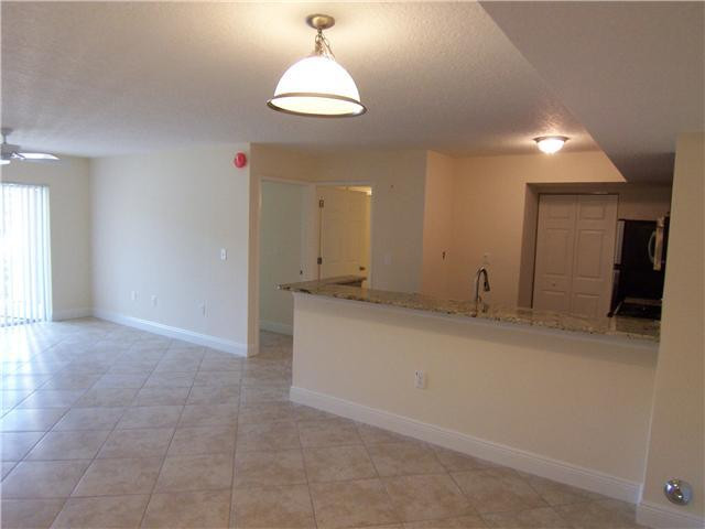 3840 Lyons Road, Unit 1032 Coconut Creek, FL 33073 - Photo 3 of 12 Dining Room