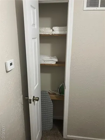 $1,525 | 1009 Belle Valley Drive, Unit 8, Belleville, IL 62220