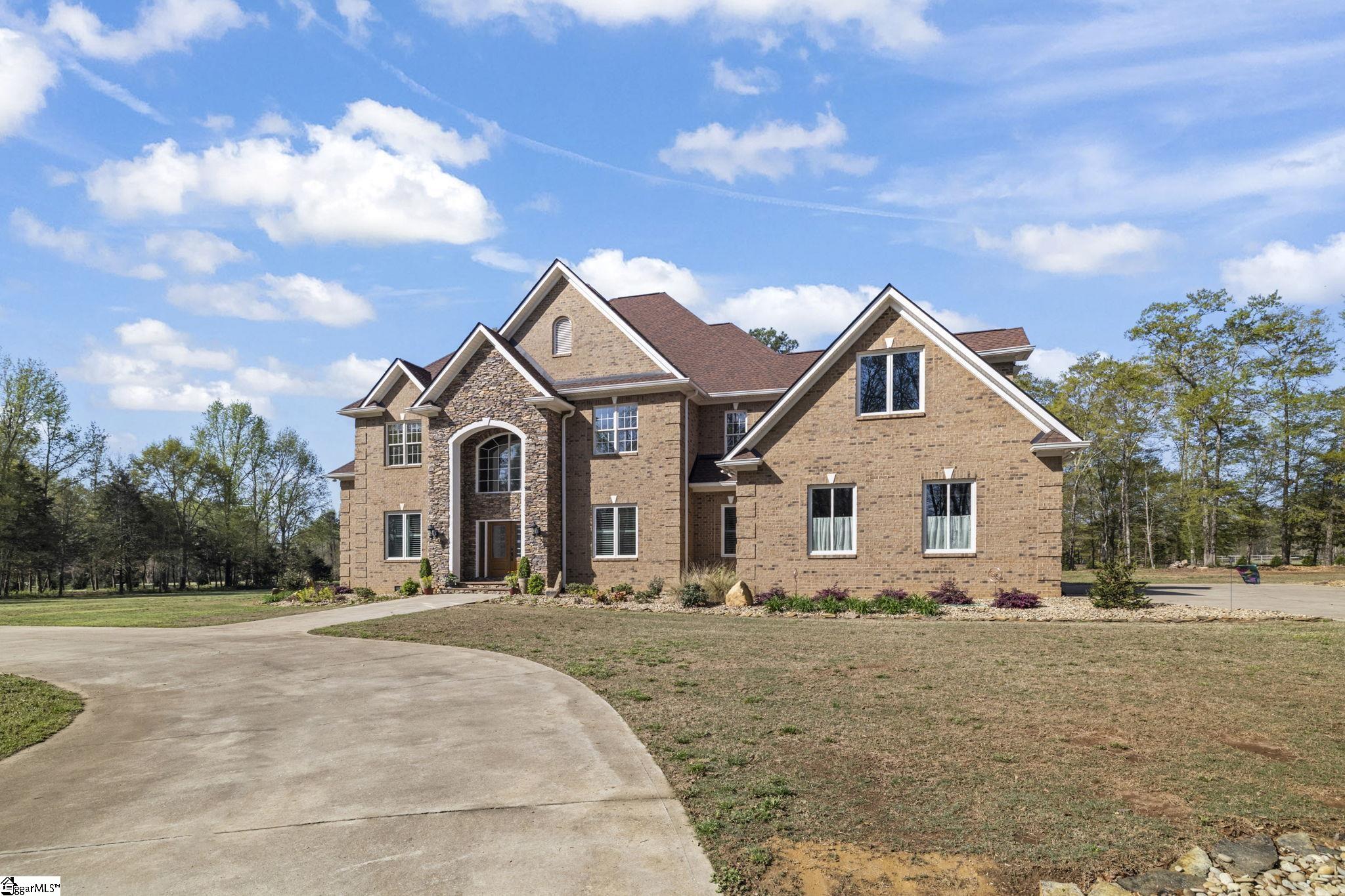 1132 McCarter Road Fountain Inn, SC 29644 - Photo 3 of 50 Gallery Image 3