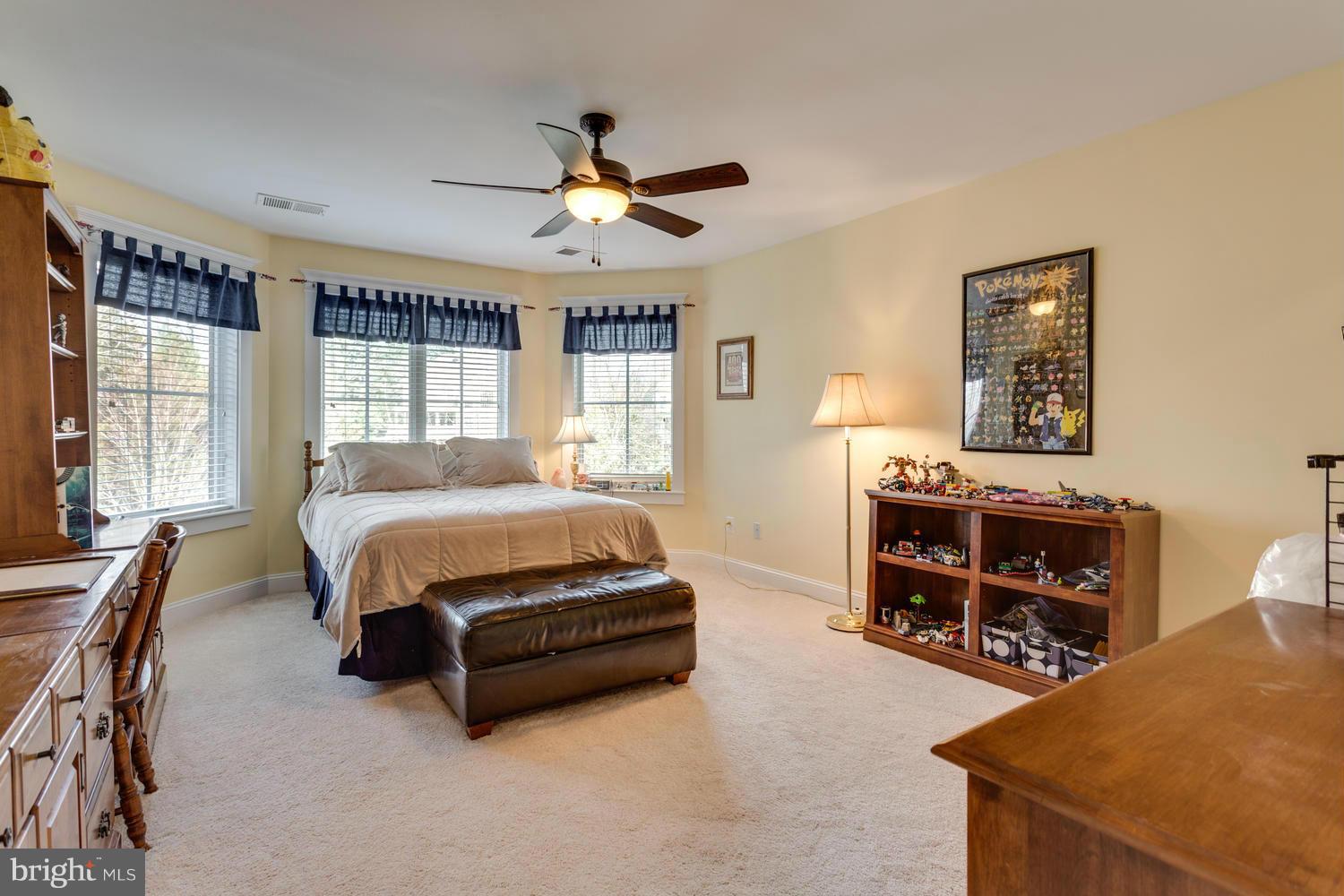 2771 Hill Road Vienna, VA 22181 - Photo 23 of 30 Bedroom