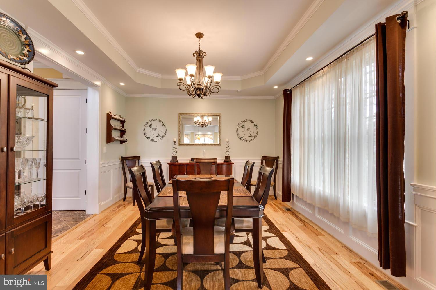 2771 Hill Road Vienna, VA 22181 - Photo 9 of 30 Dining Room