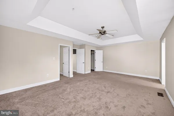 a view of a yard in front of a house