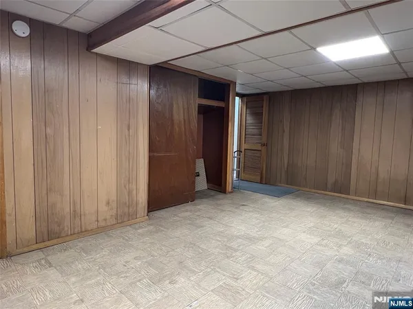 $3,950 | 6 White Beeches Drive, Dumont, NJ 07628