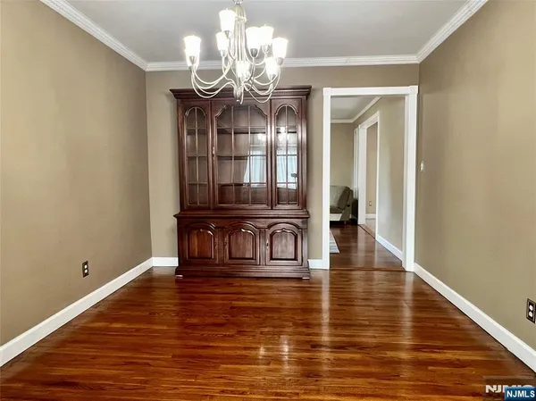 $3,950 | 6 White Beeches Drive, Dumont, NJ 07628