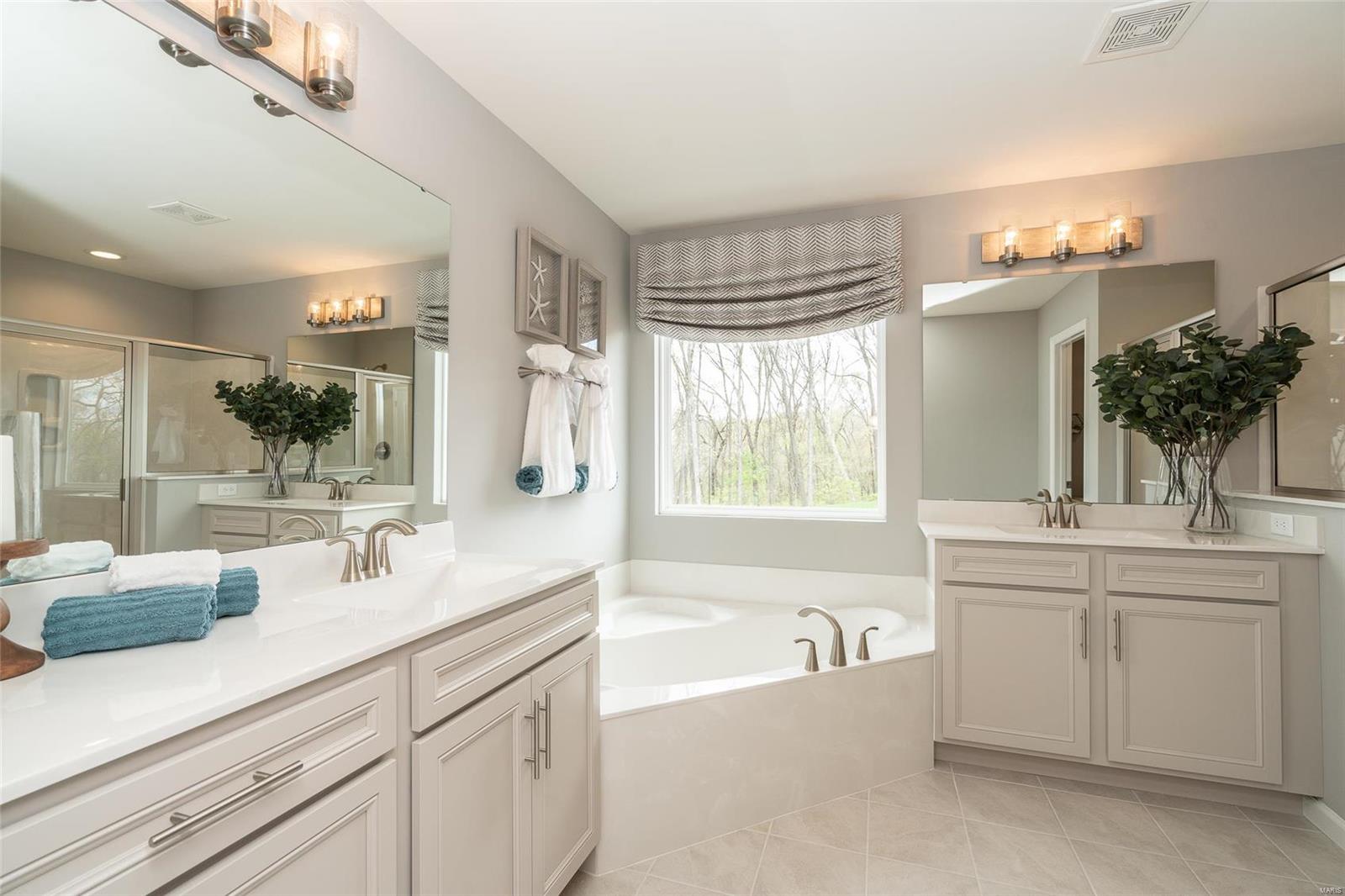 102 Keystone Ridge Drive O'Fallon, MO 63366 - Photo 14 of 15 Gallery Image 14