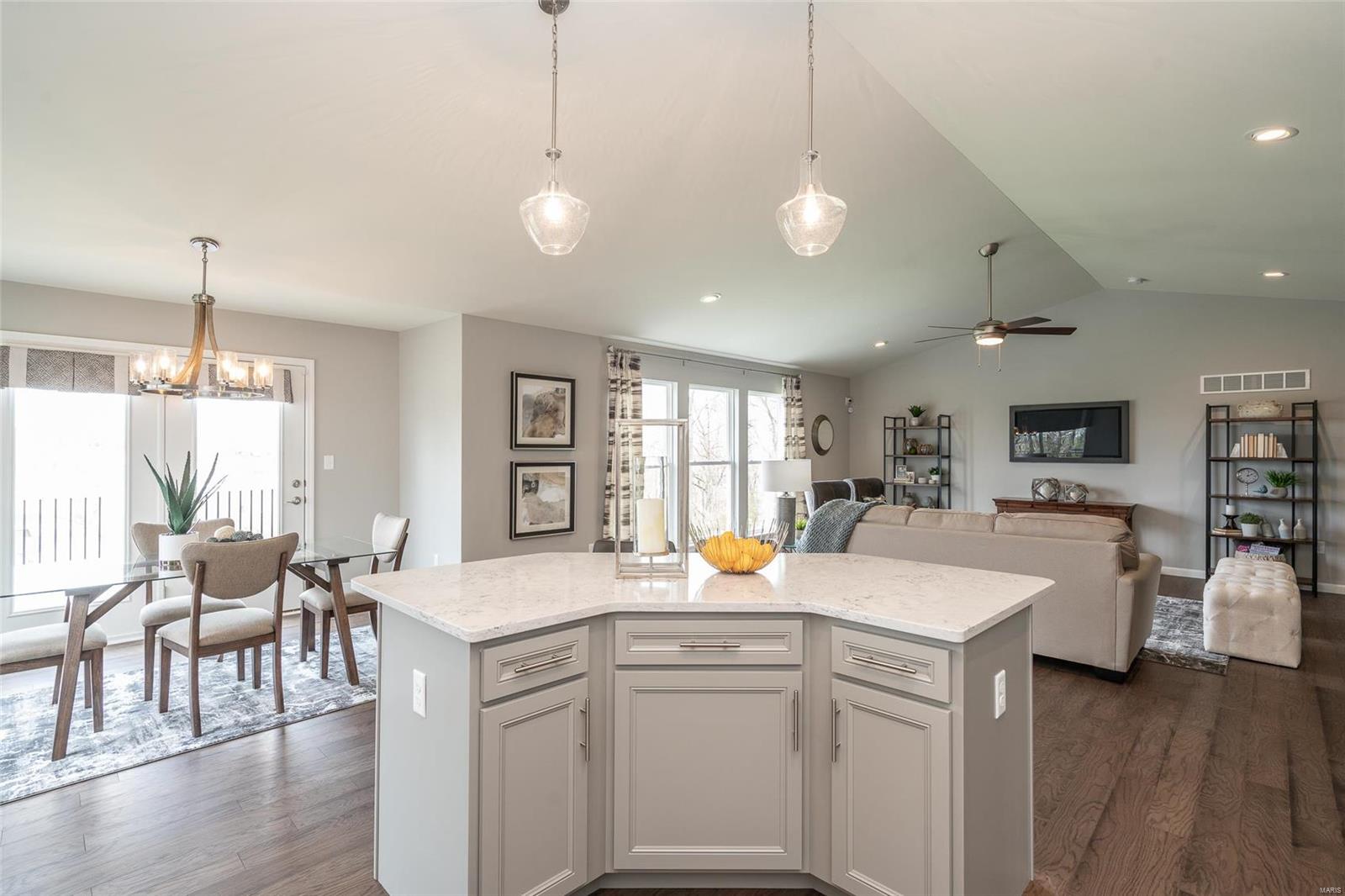102 Keystone Ridge Drive O'Fallon, MO 63366 - Photo 8 of 15 Gallery Image 8