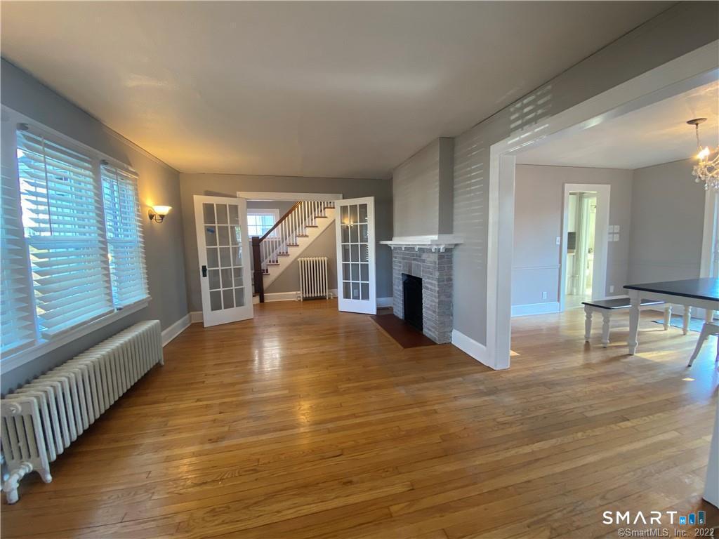71 Fennbrook Road West Hartford, CT 06119 - Photo 3 of 27