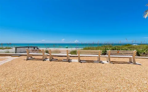 $649,900 | 4380 Exeter Drive, Unit H103, Longboat Key, FL 34228