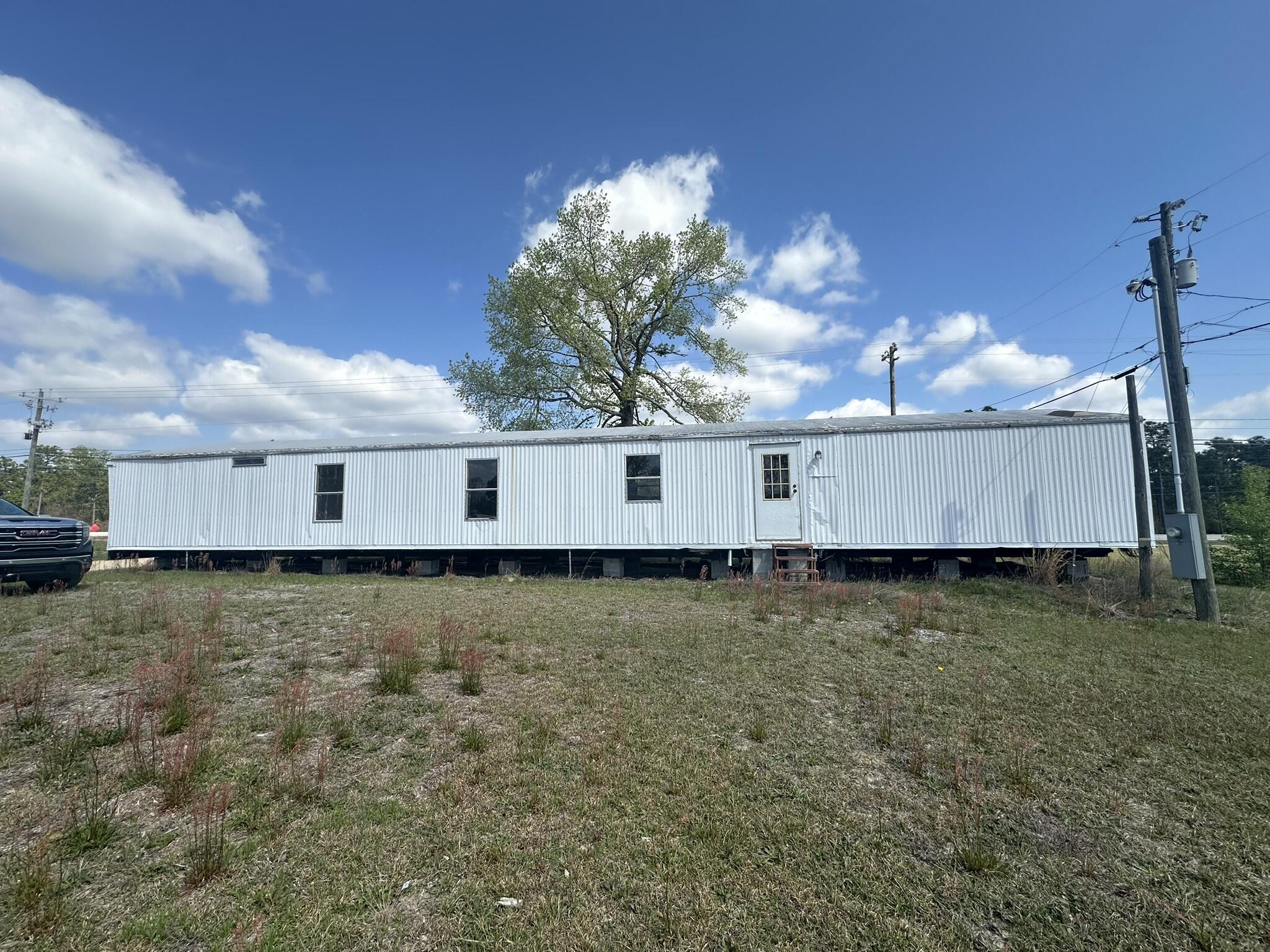 2454 Tobacco Road Hephzibah, GA 30815 - Photo 4 of 28 IMG_1922