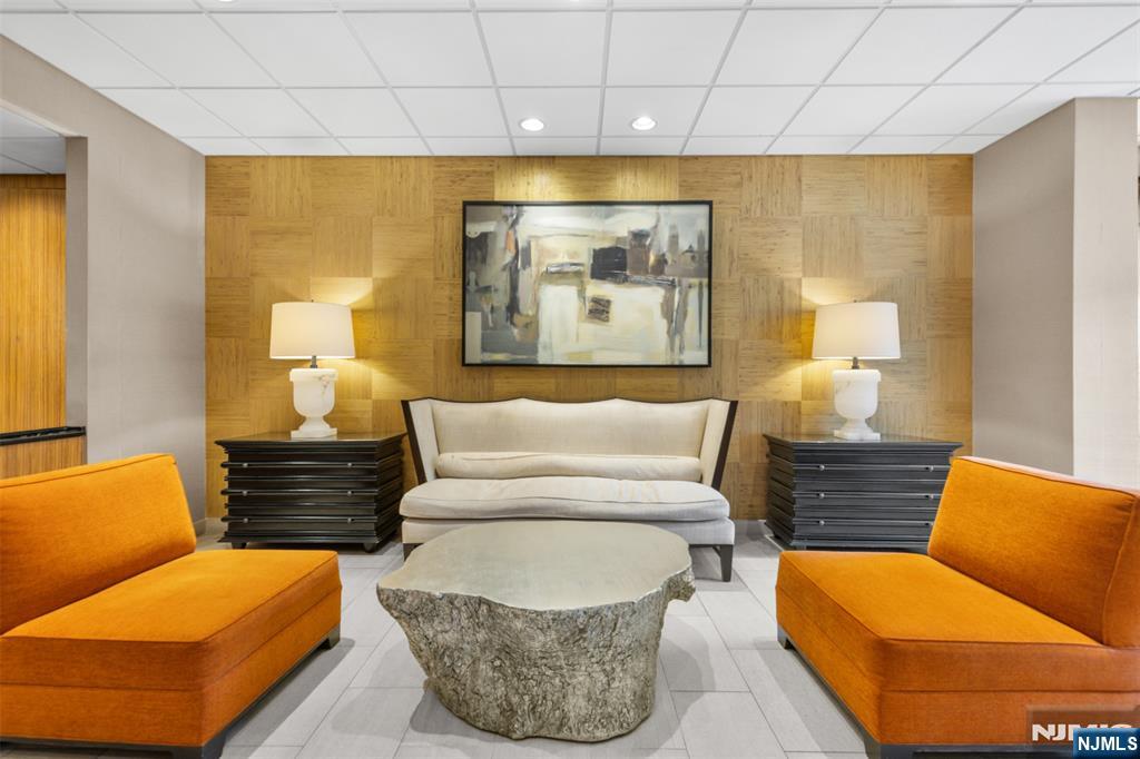 235 Prospect Avenue, Unit 2B Hackensack, NJ 07601 - Photo 2 of 23