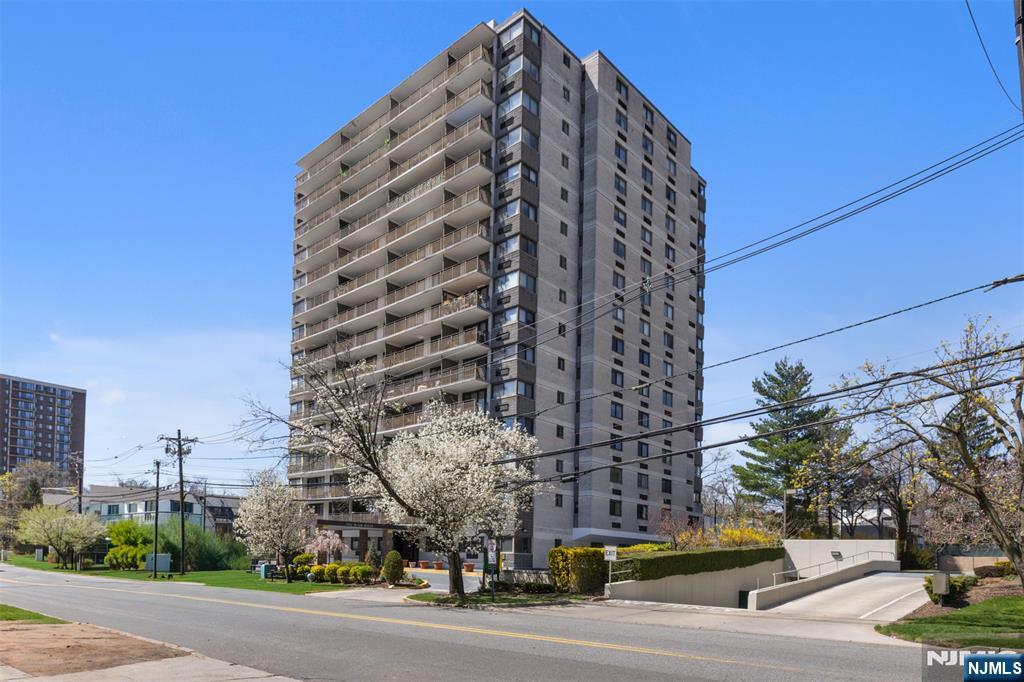 235 Prospect Avenue, Unit 2B Hackensack, NJ 07601 - Photo 23 of 23