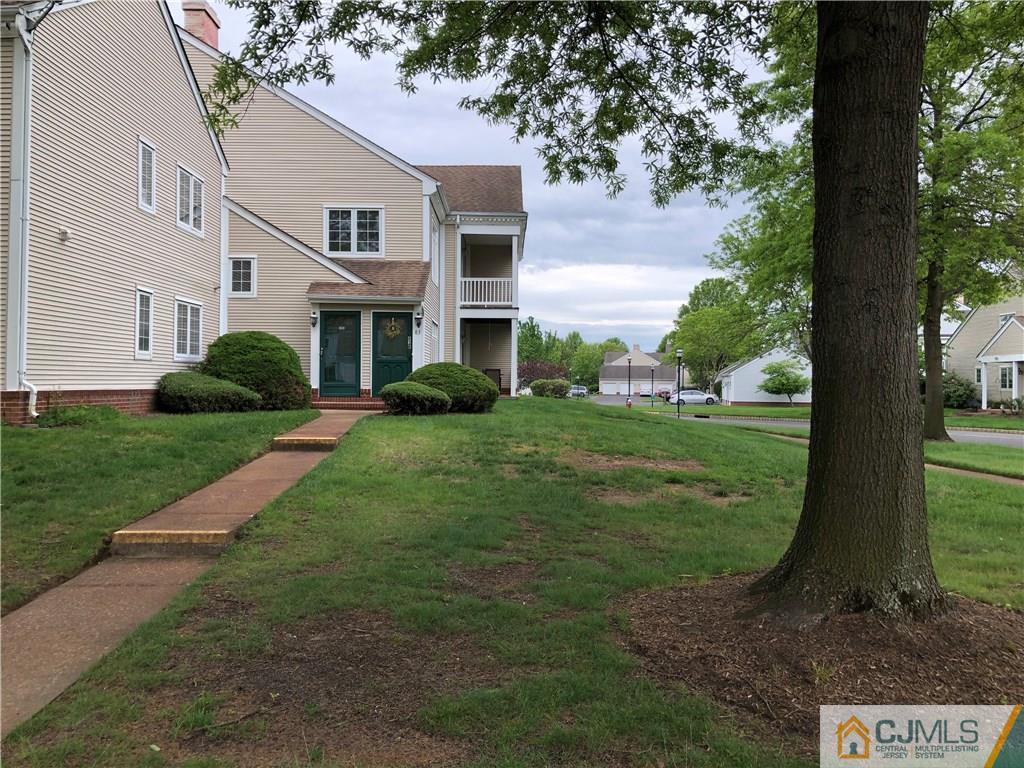 83 G Winthrop Road Monroe Township, NJ 08831 - Photo 2 of 25 Gallery Image 2