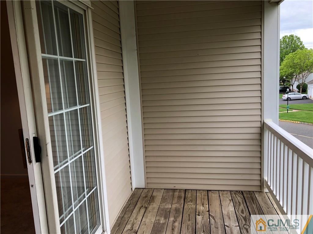 83 G Winthrop Road Monroe Township, NJ 08831 - Photo 3 of 25 Gallery Image 3