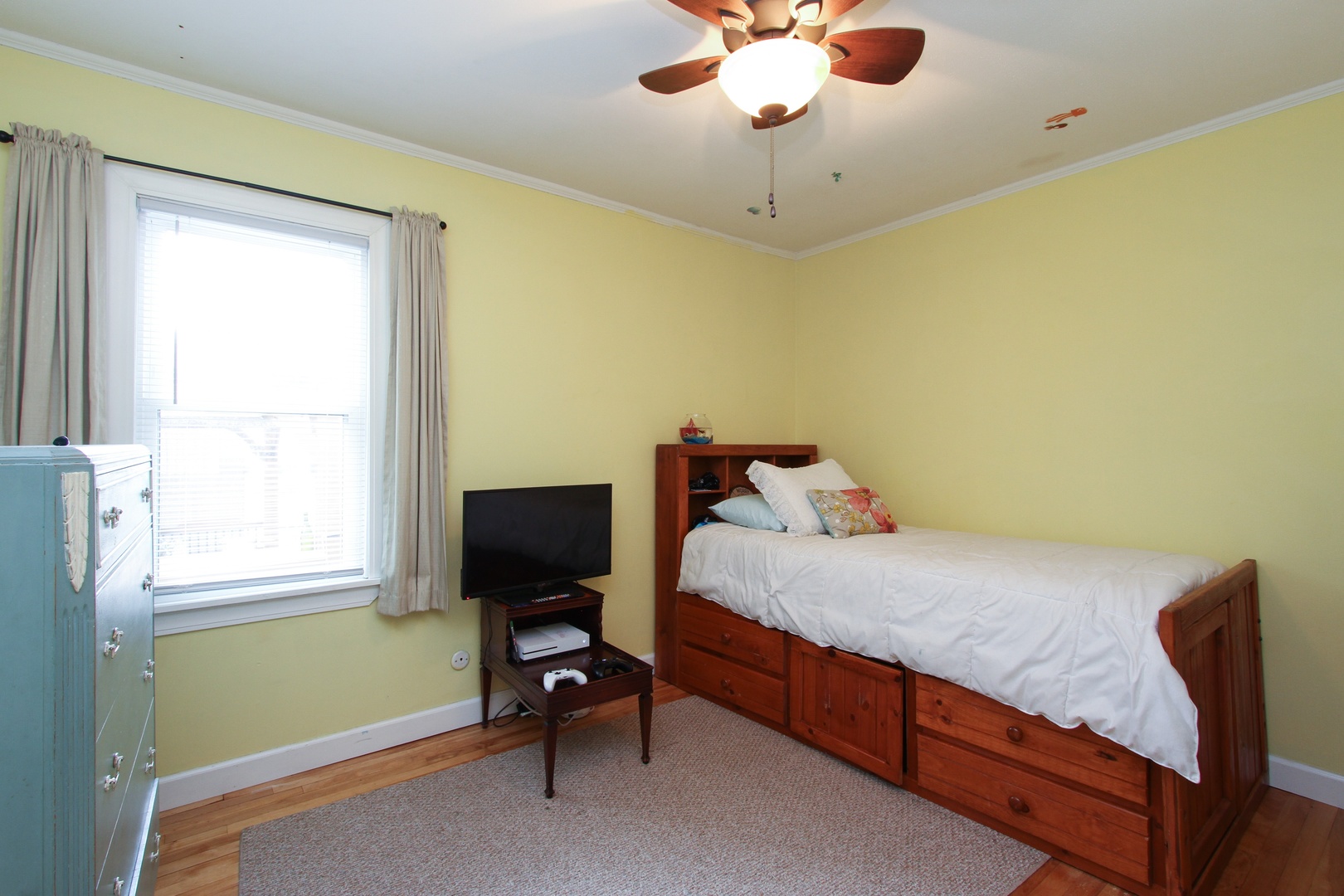531 Golf Road Crystal Lake, IL 60014 - Photo 10 of 15