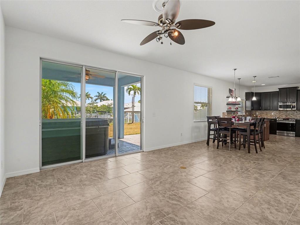 6417 Key Island Boulevard Apollo Beach, FL 33572 - Photo 8 of 34