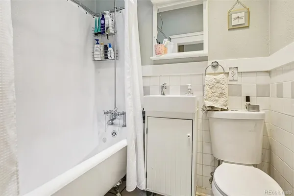 $485,000 | 425 East Ellsworth Avenue, Denver, CO 80209